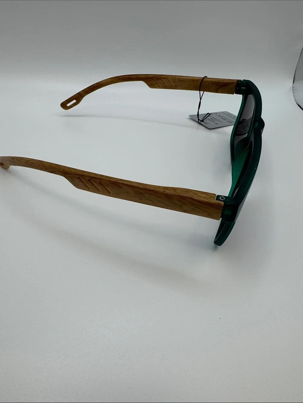 The Unbranded Brand stylish green